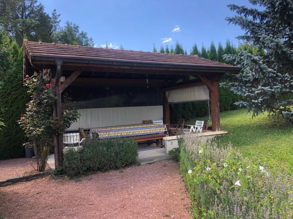 Marigny  Maison/Gite Familial Dans Le Jura A 200M Du Lac Avec Piscine Privee מראה חיצוני תמונה
